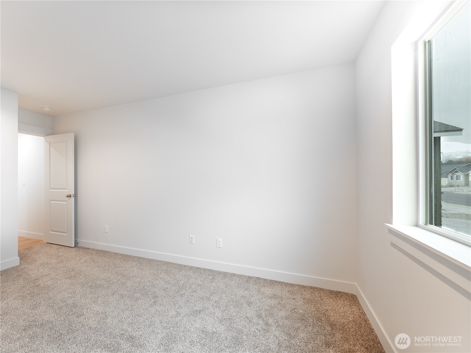 186 Salmon Drive Property Photo 29
