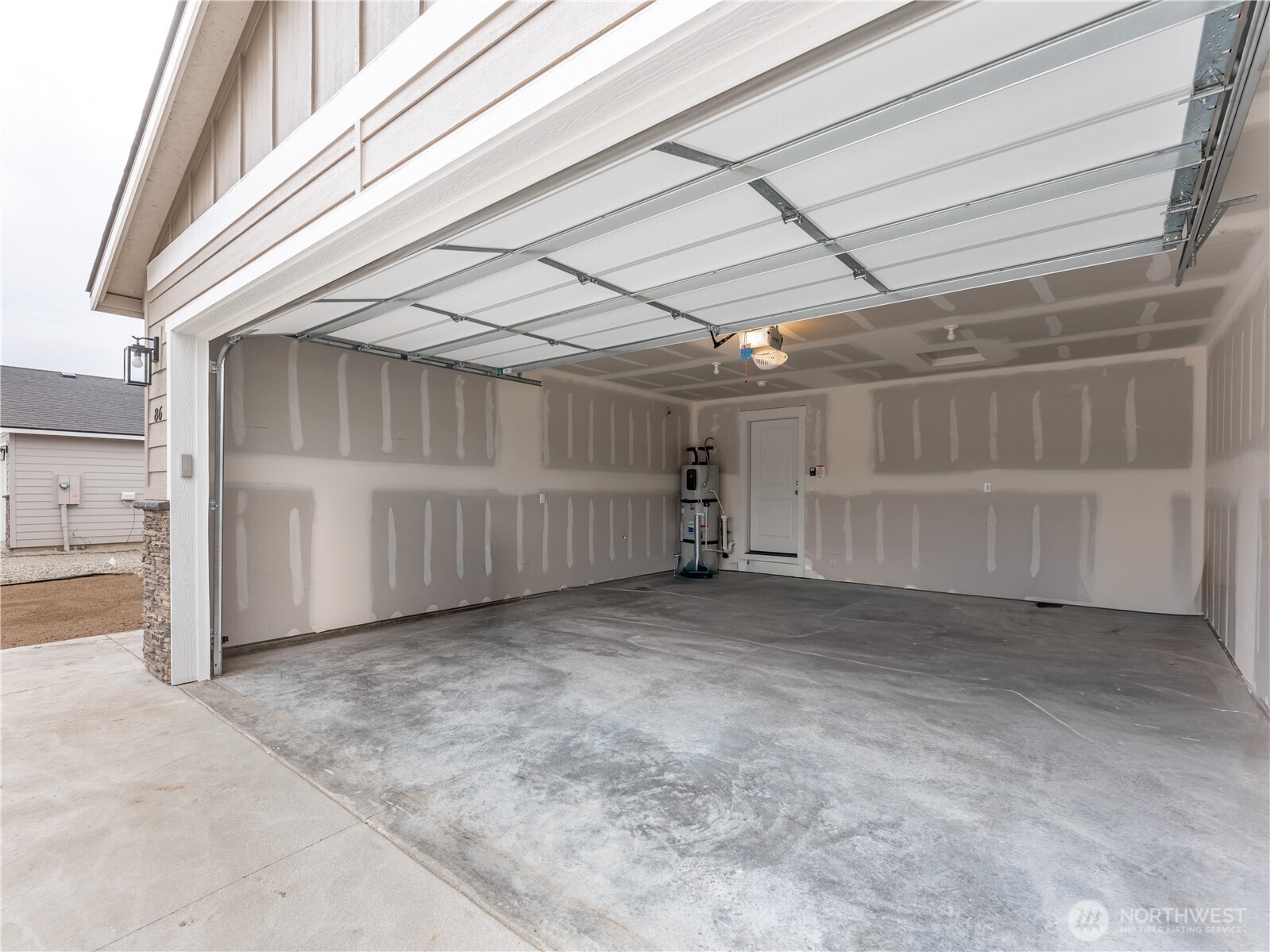 186 Salmon Drive Property Photo 33