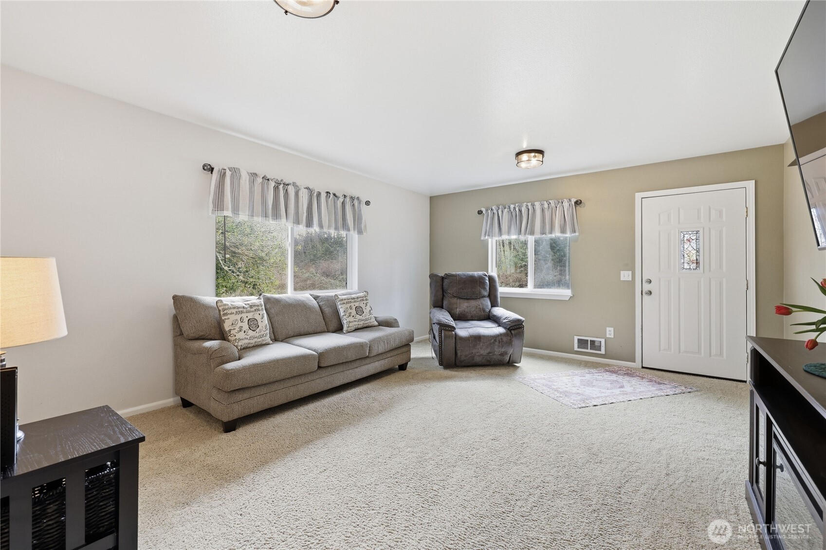 331 Bachelor Road Property Photo 5