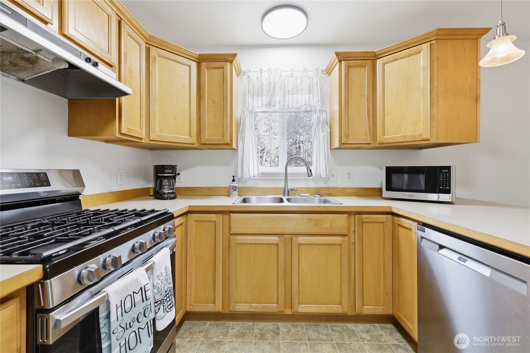 331 Bachelor Road Property Photo 8