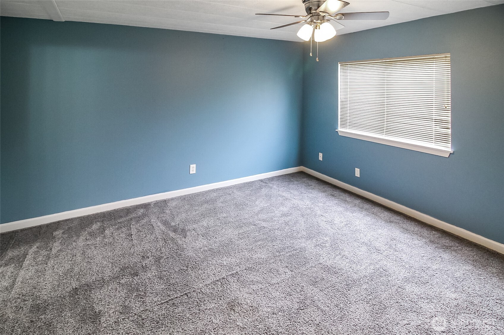 7112 141st Avenue Property Photo 9