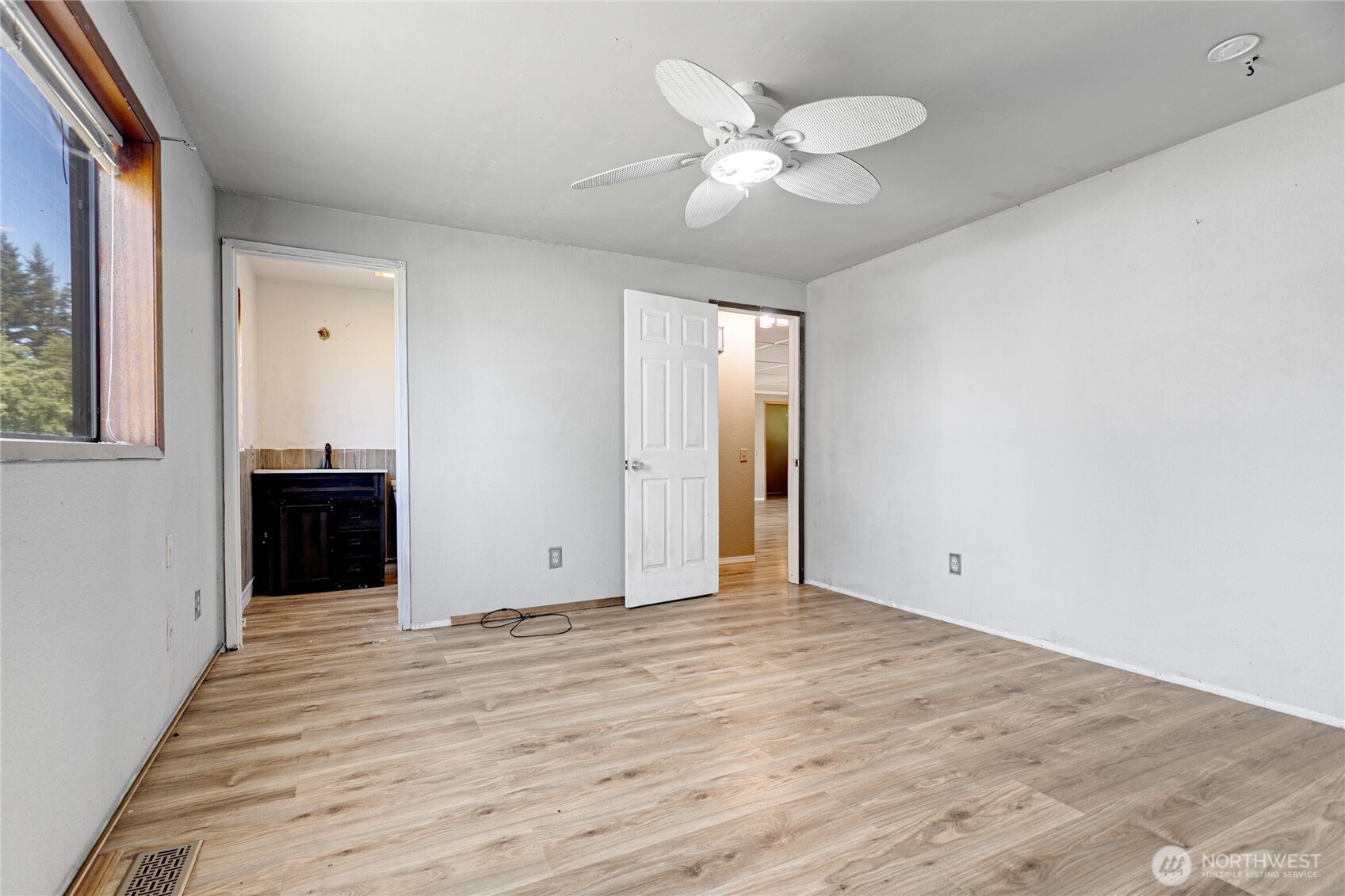816 Vine Circle Property Photo 13