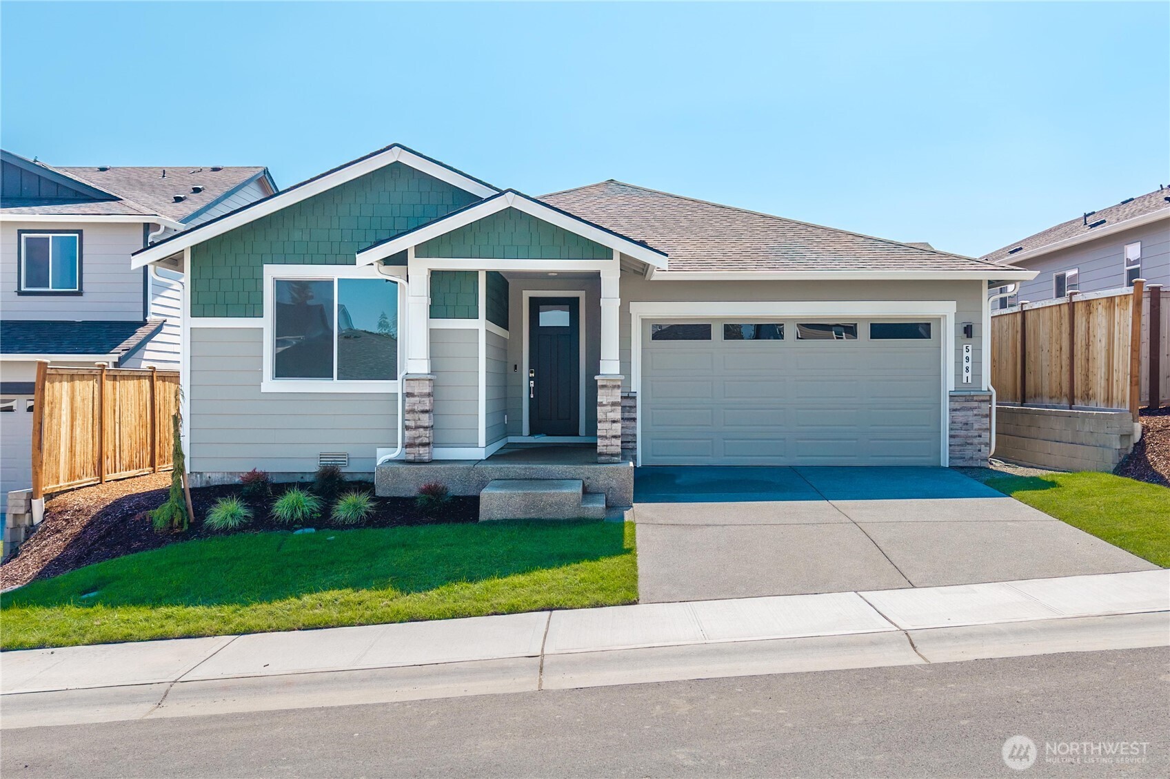 5981 Thornhill Avenue Property Photo 1