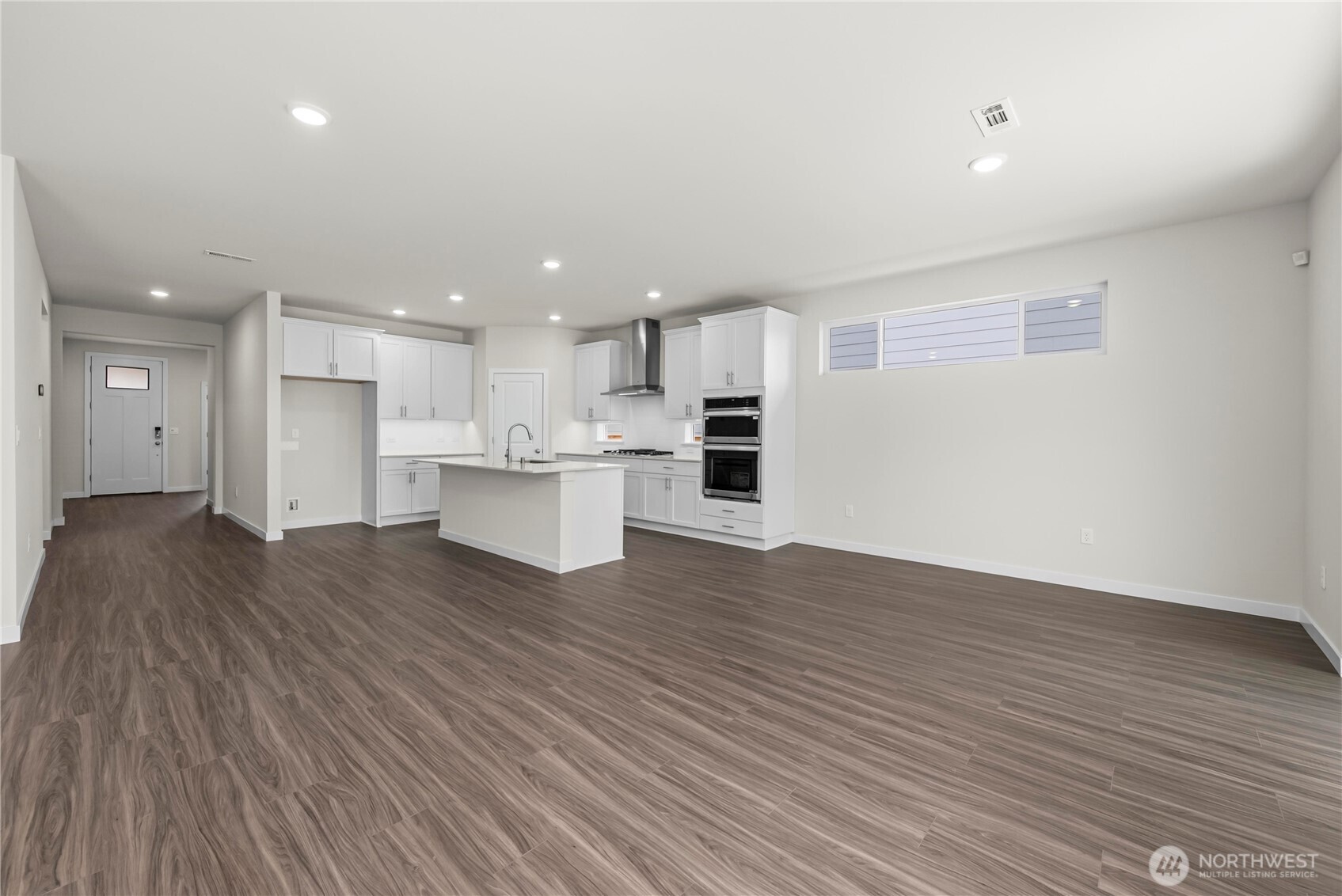 5981 Thornhill Avenue Property Photo 15