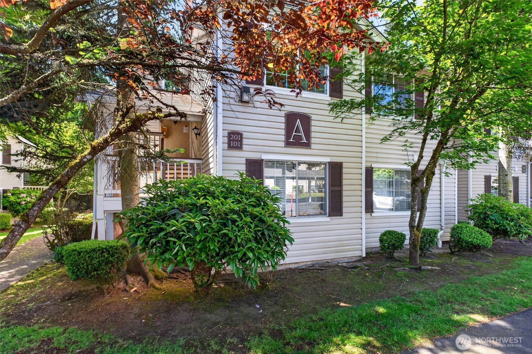 19230 Forest Park Drive A201 Property Photo 1