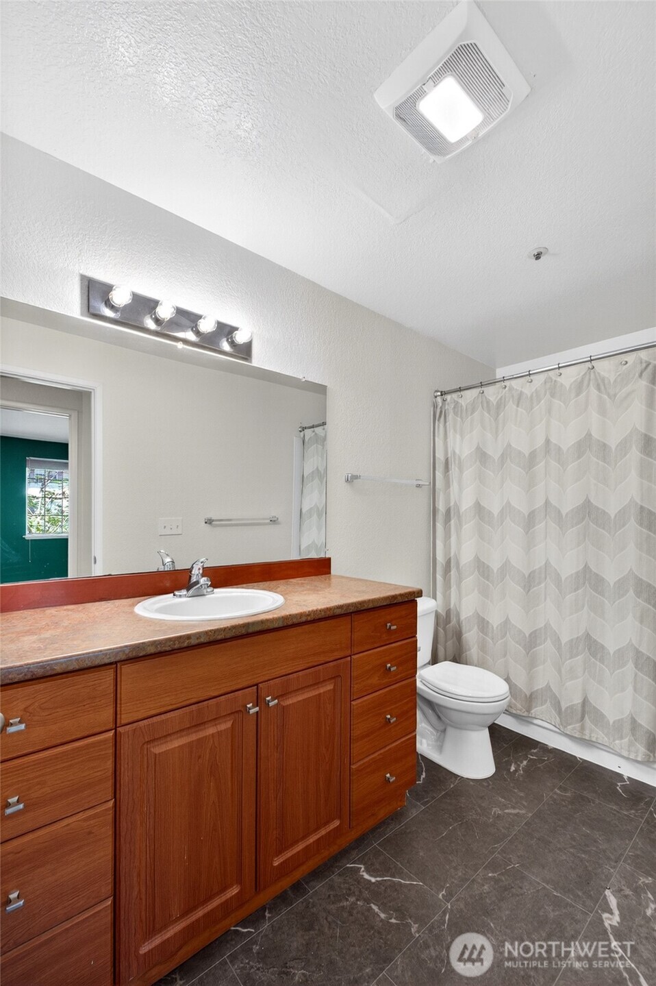 19230 Forest Park Drive A201 Property Photo 23