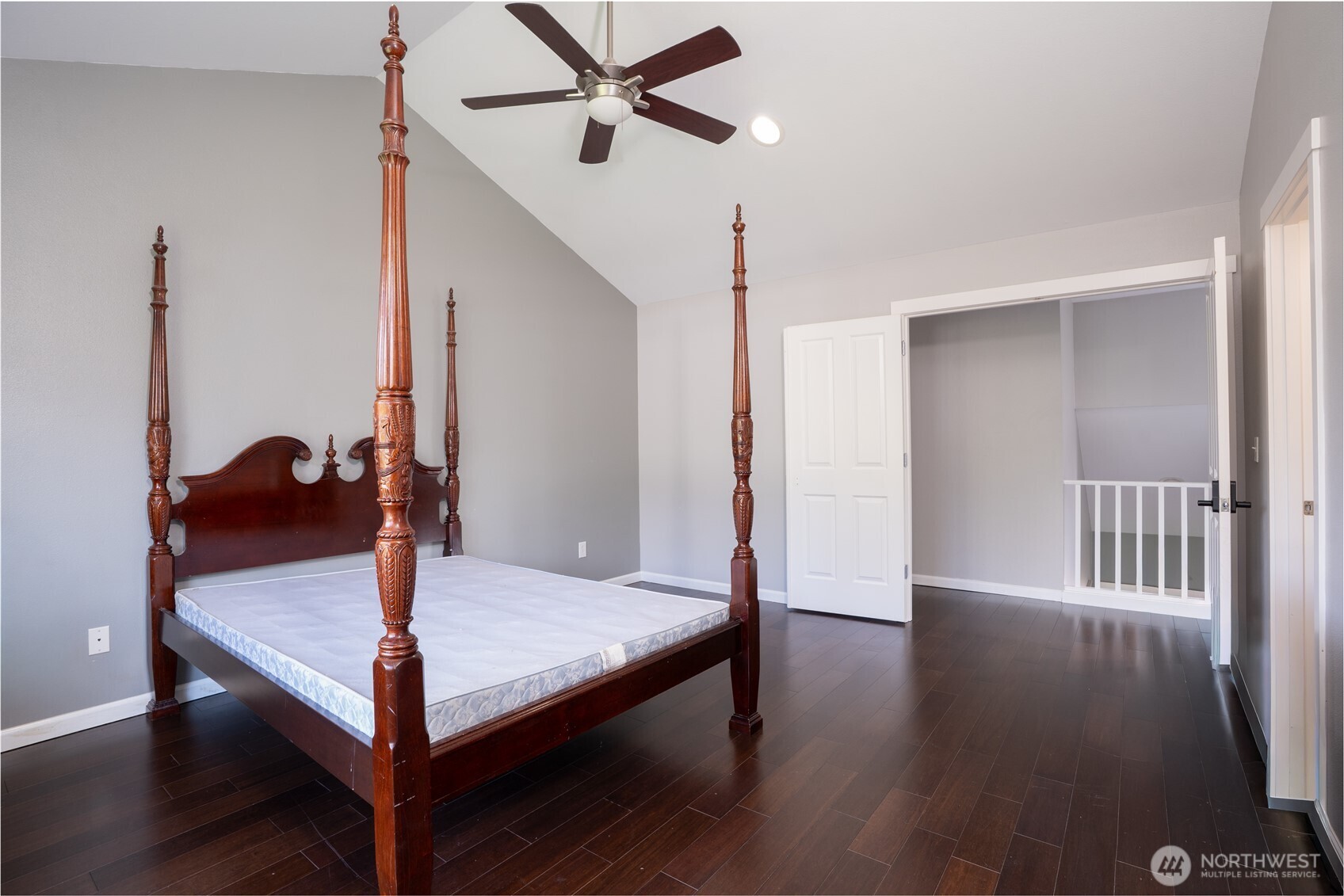 6533 63rd Street Property Photo 12
