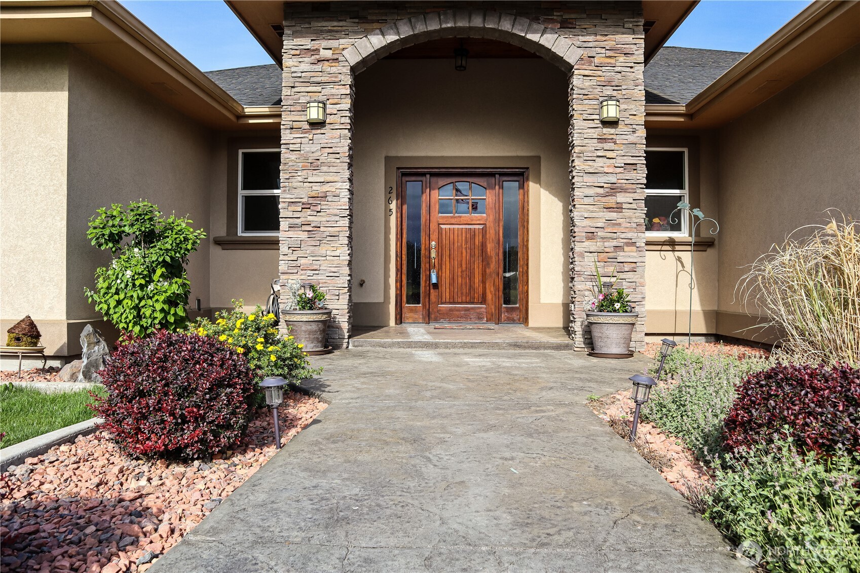 265 Hanson Road Property Photo 4