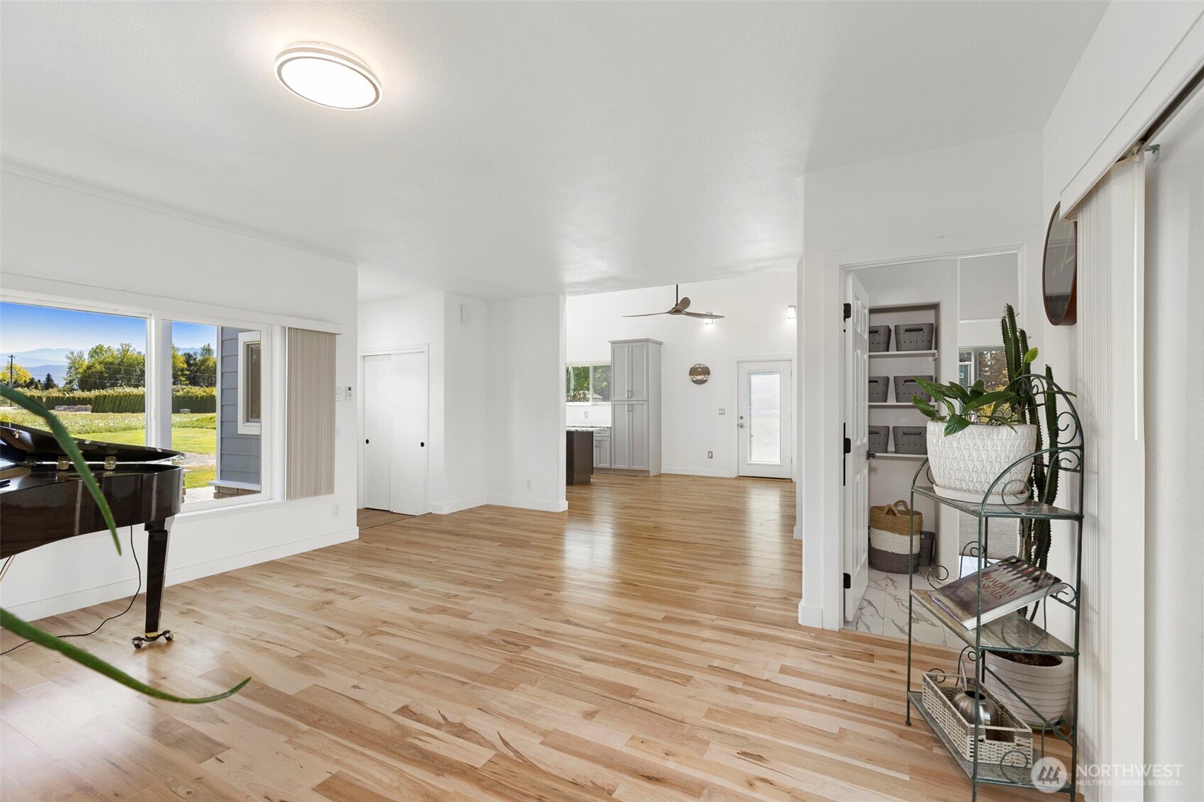 93 Buttercup Lane Property Photo 16