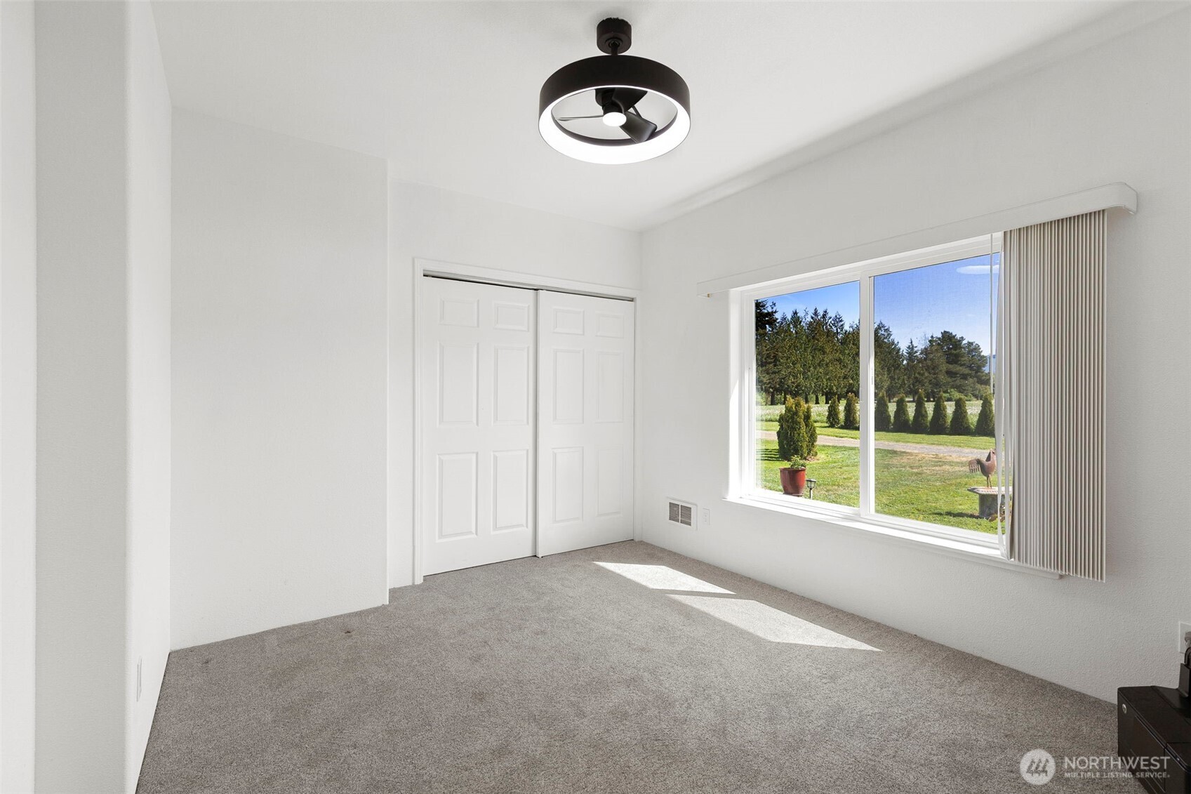 93 Buttercup Lane Property Photo 29