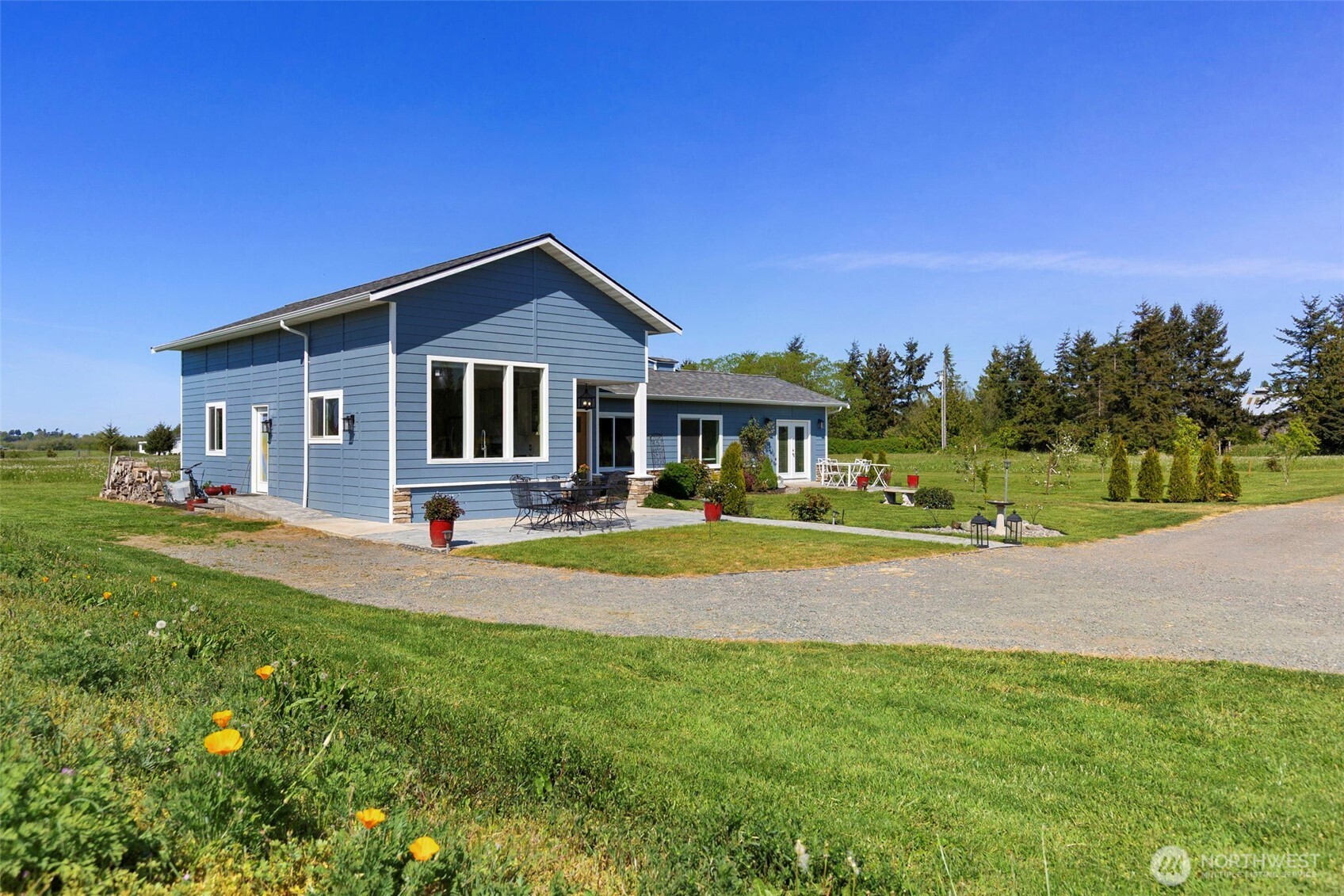 93 Buttercup Lane Property Photo 32