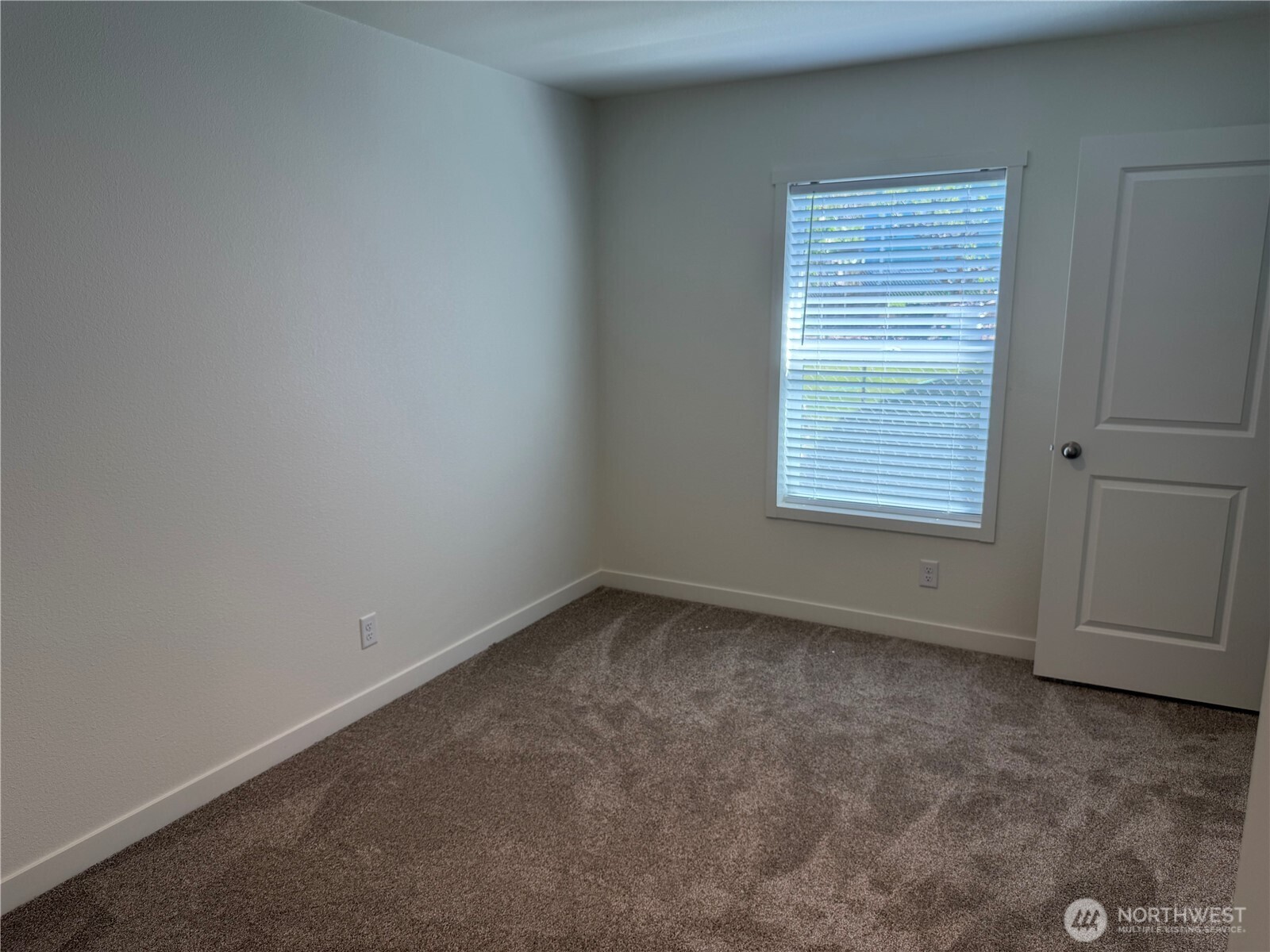 402 Maple Avenue 52 Property Photo 12