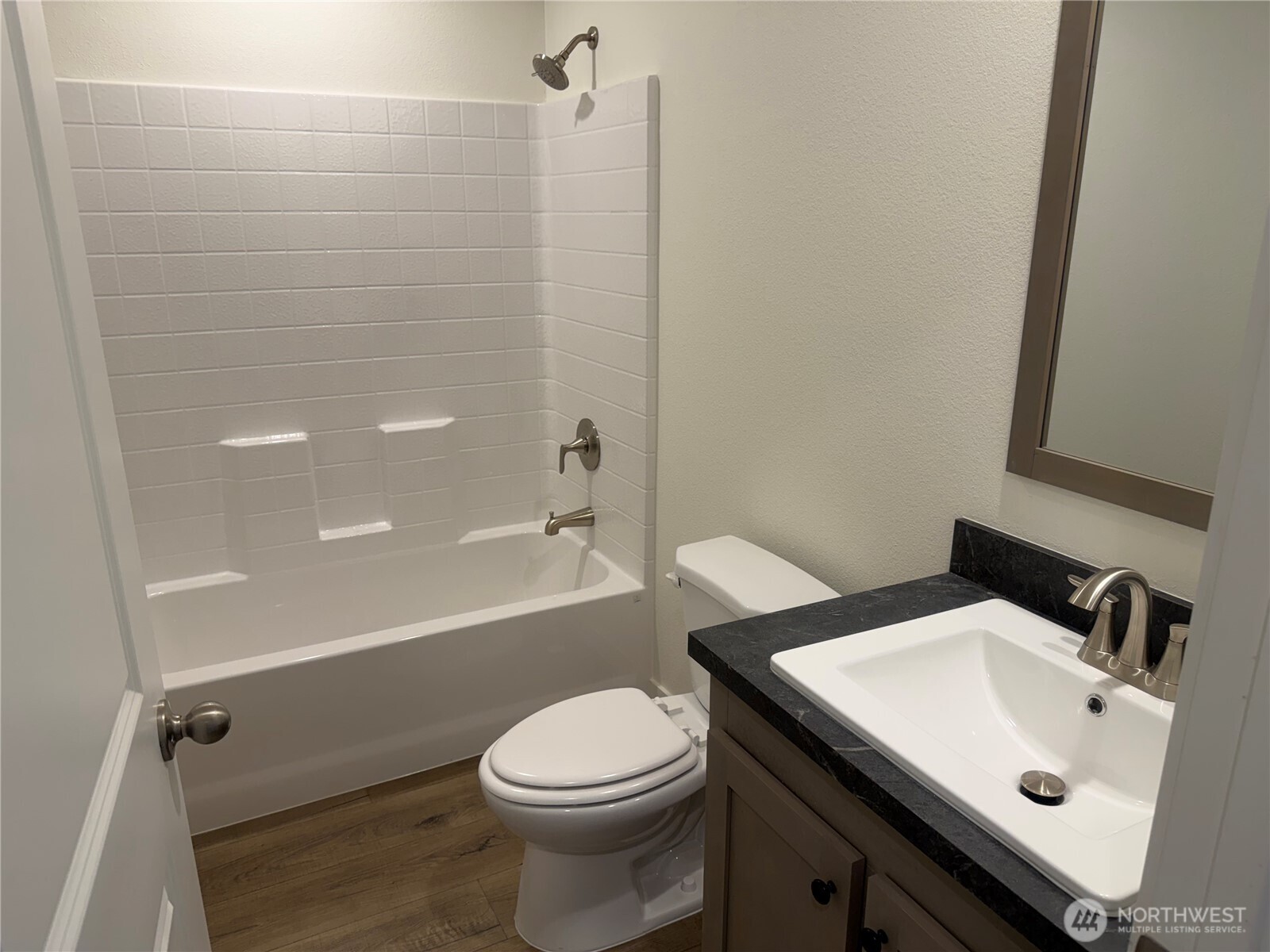 402 Maple Avenue 78 Property Photo 17