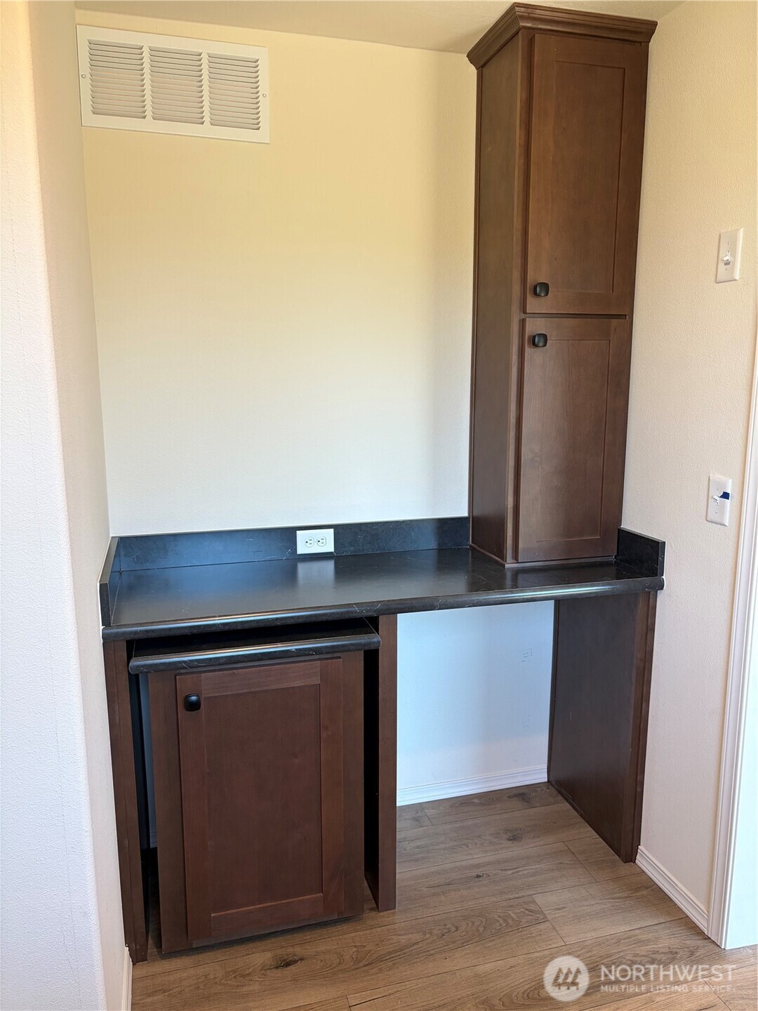 119 Norms Place Property Photo 19