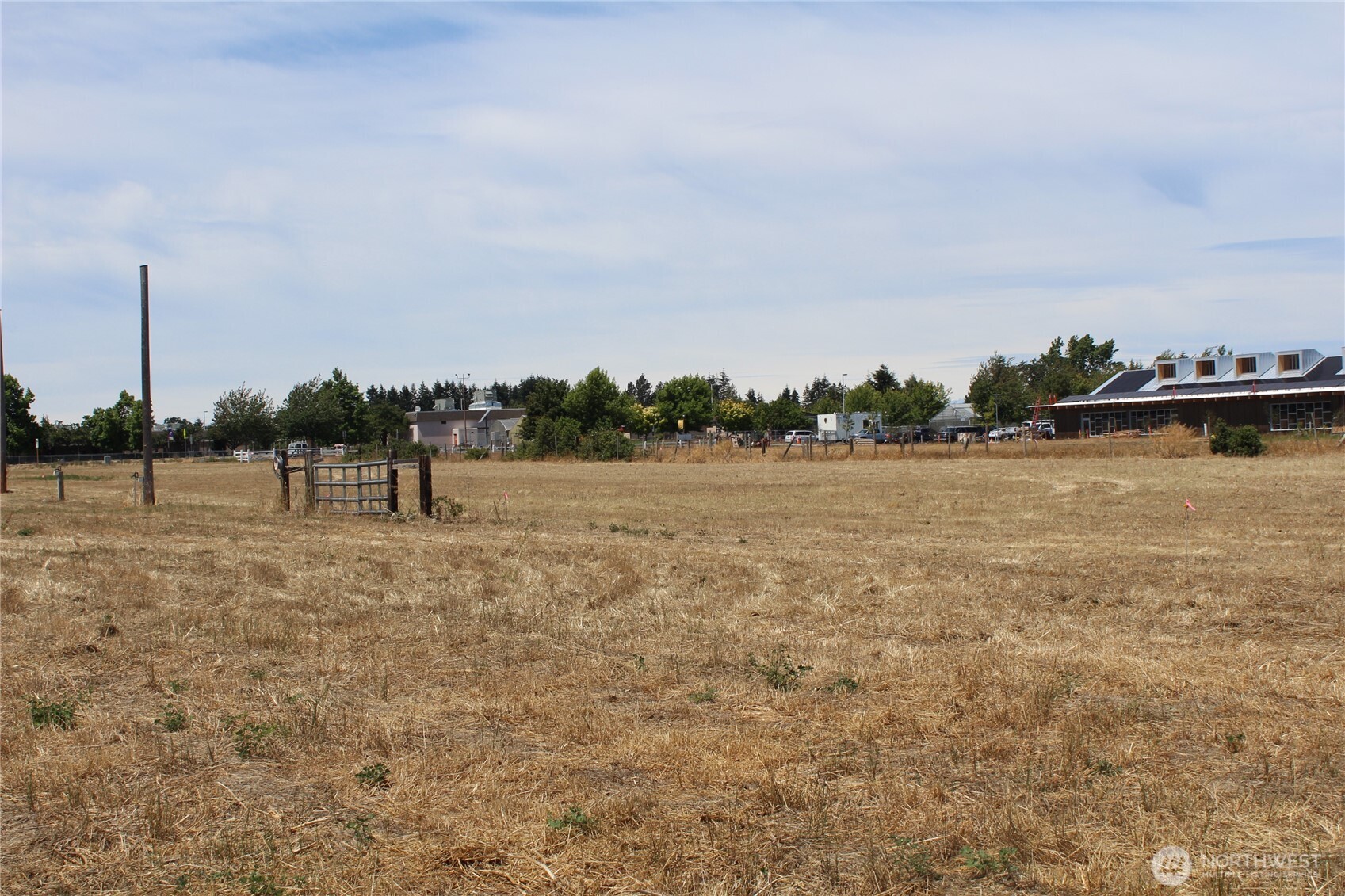 550 N Sequim Avenue Property Photo 5