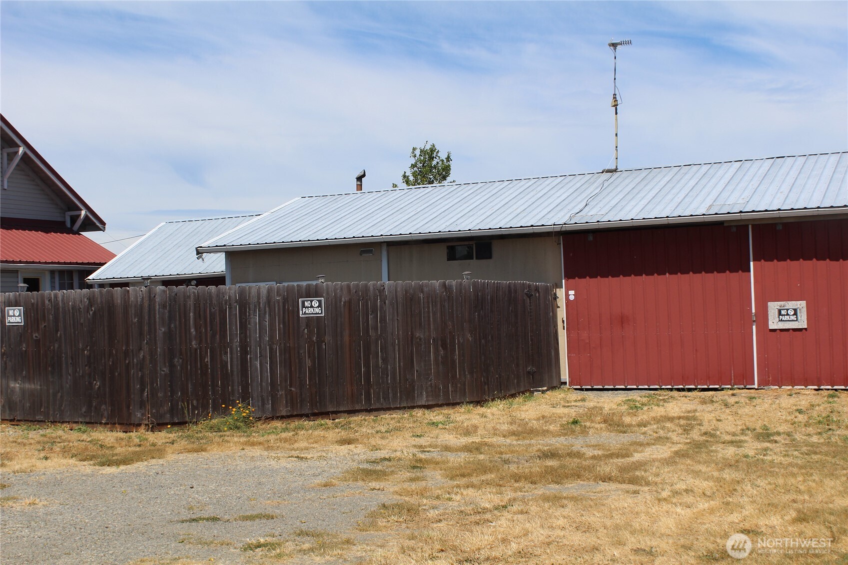 550 N Sequim Avenue Property Photo 15