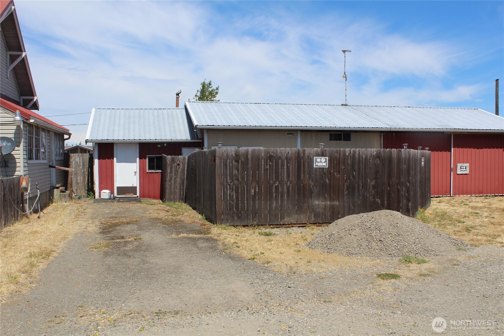 550 N Sequim Avenue Property Photo 21