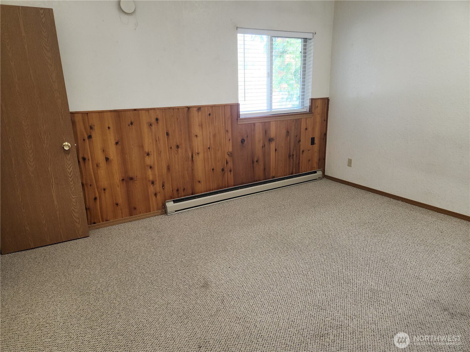 615 5th Street Property Photo 12