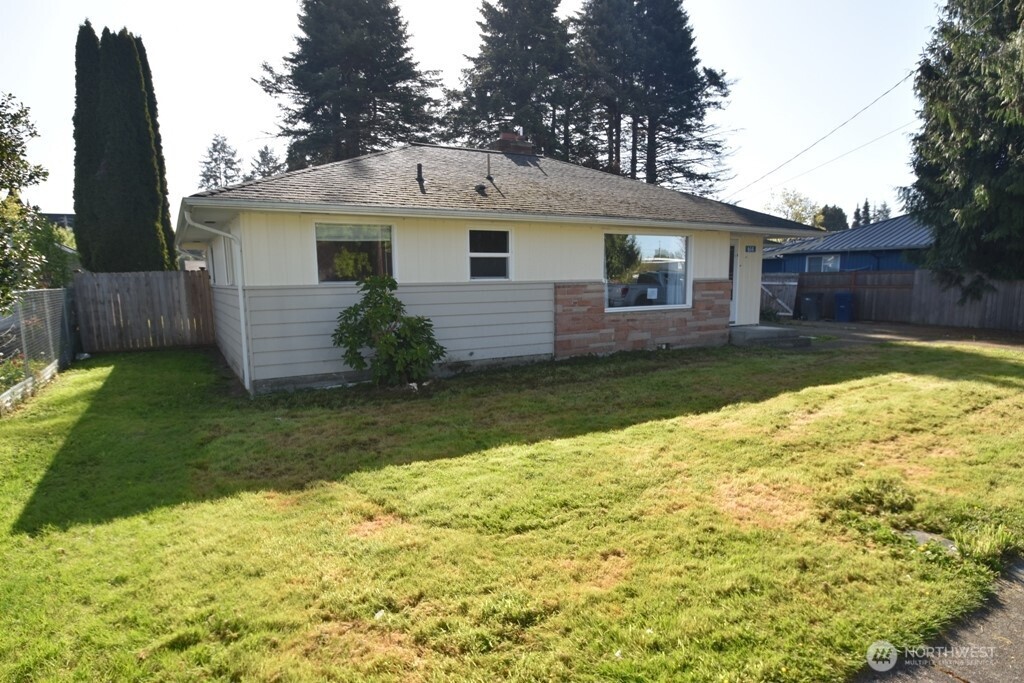 614 S Pine Street Property Photo 1