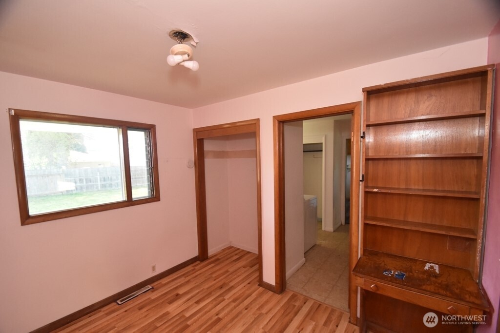 614 S Pine Street Property Photo 14
