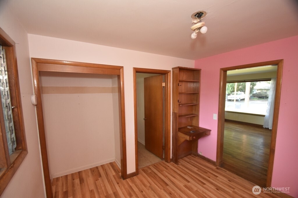 614 S Pine Street Property Photo 15