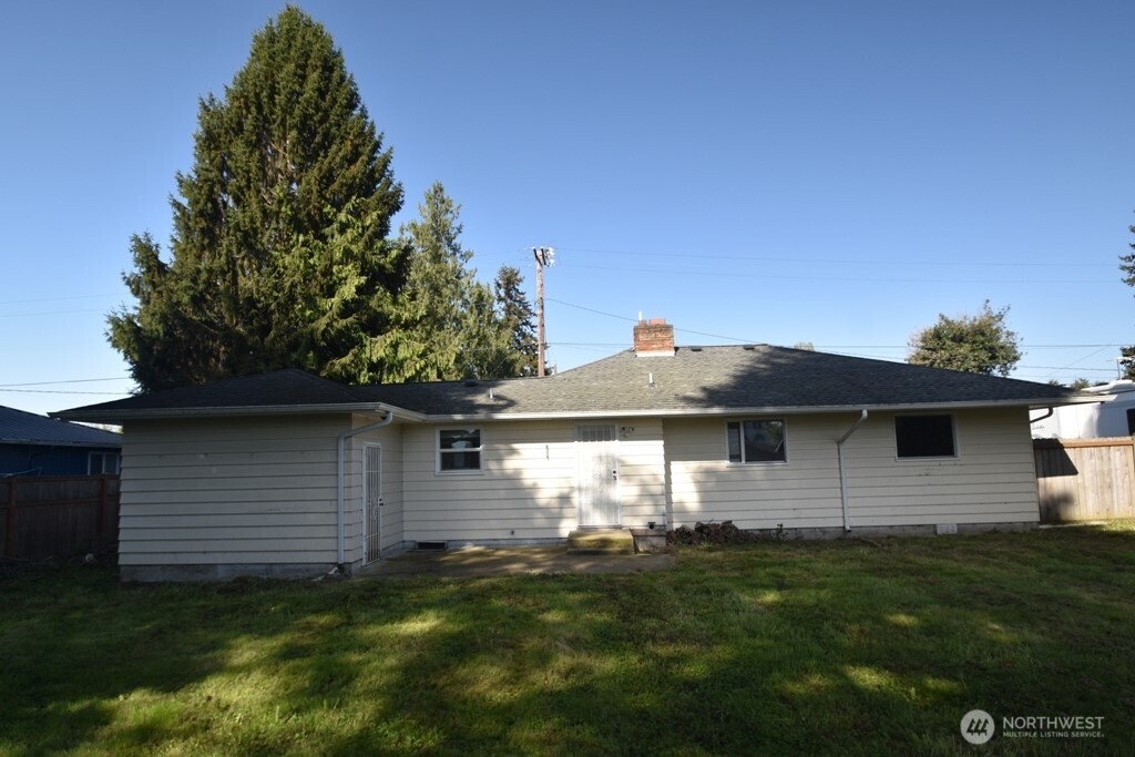 614 S Pine Street Property Photo 21