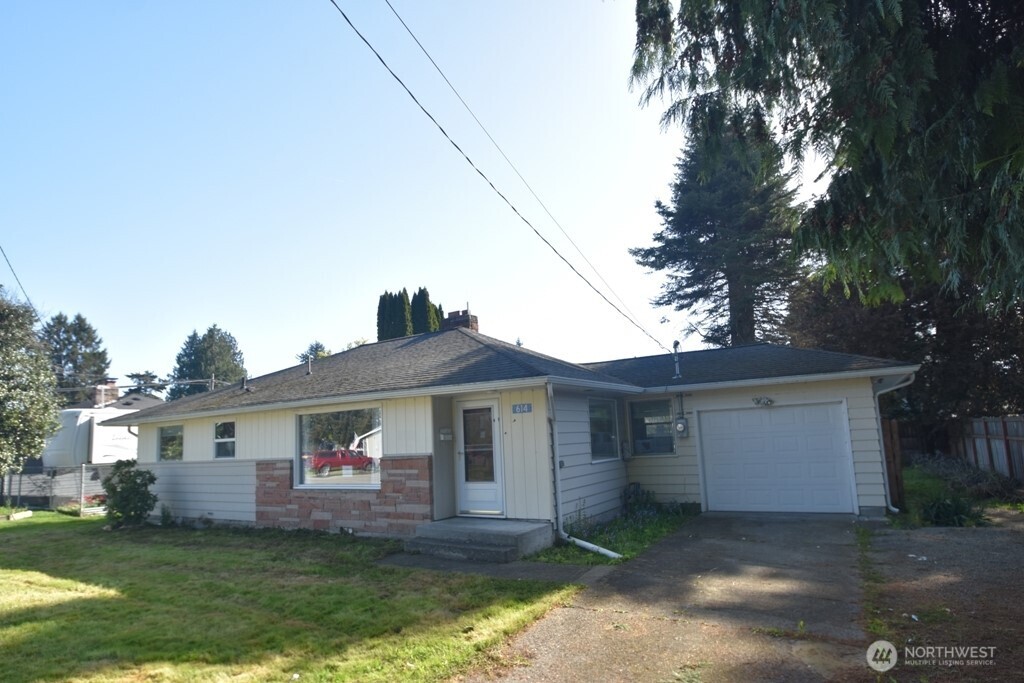 614 S Pine Street Property Photo 26