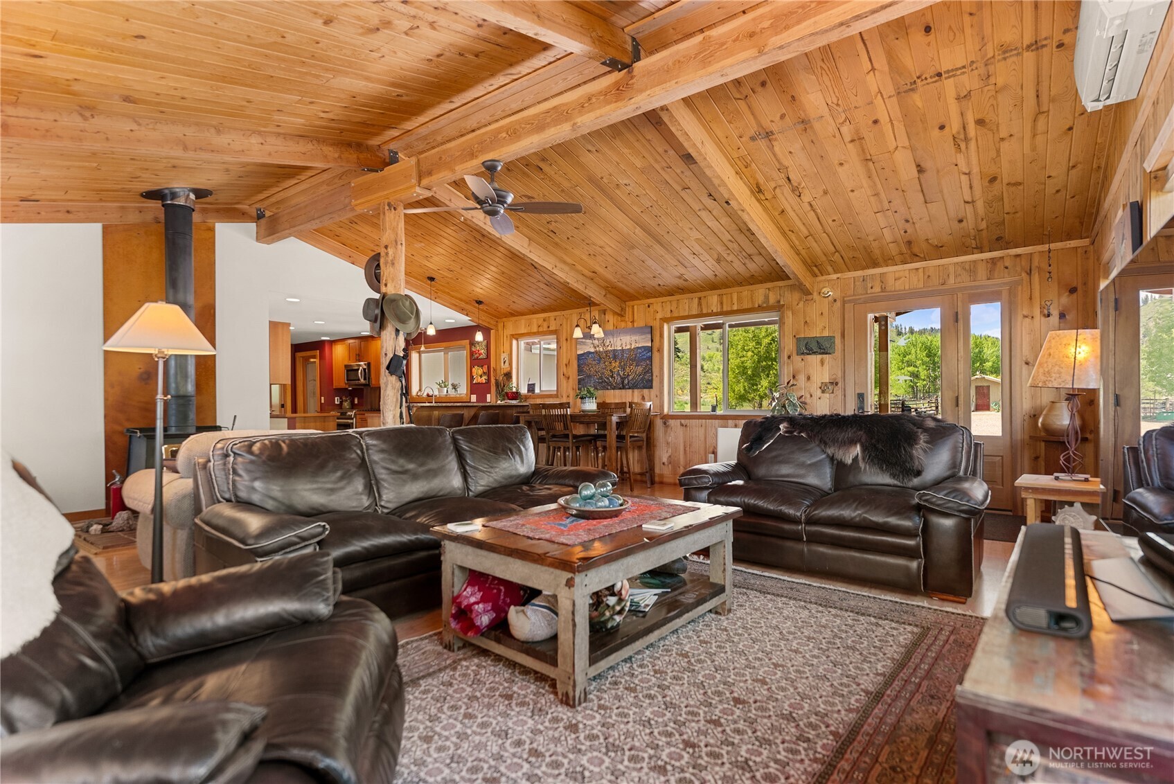 446 Rendezvous Road Property Photo 13