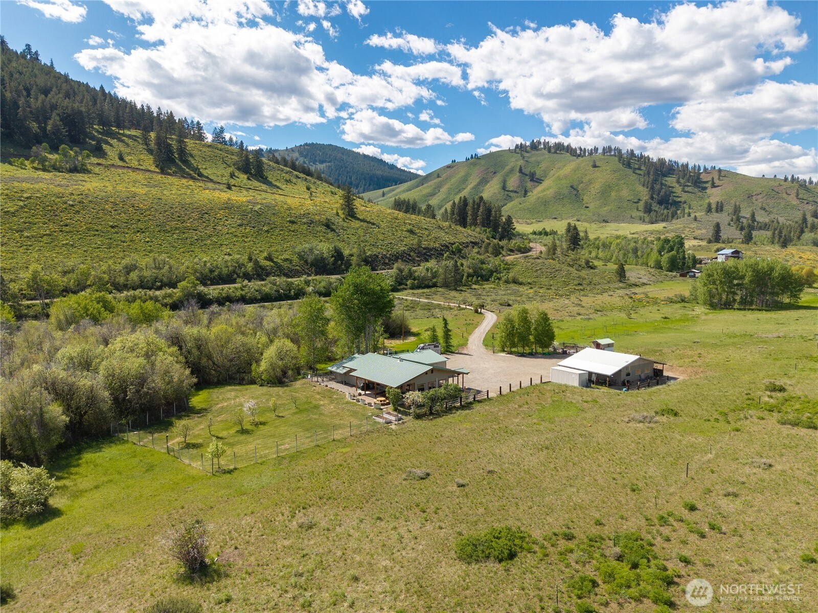 446 Rendezvous Road Property Photo 39