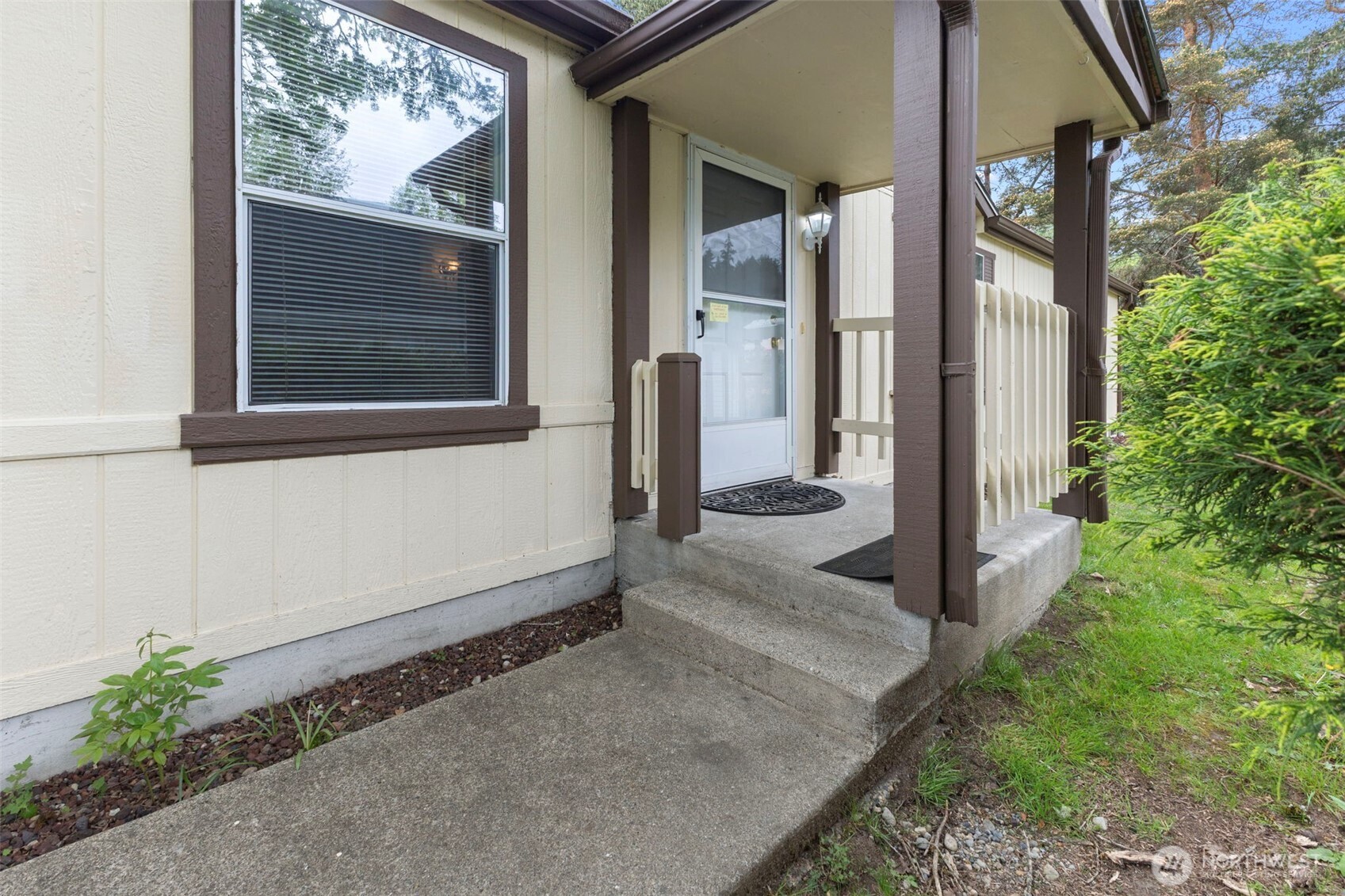 1829 137th Street 101 Property Photo 28
