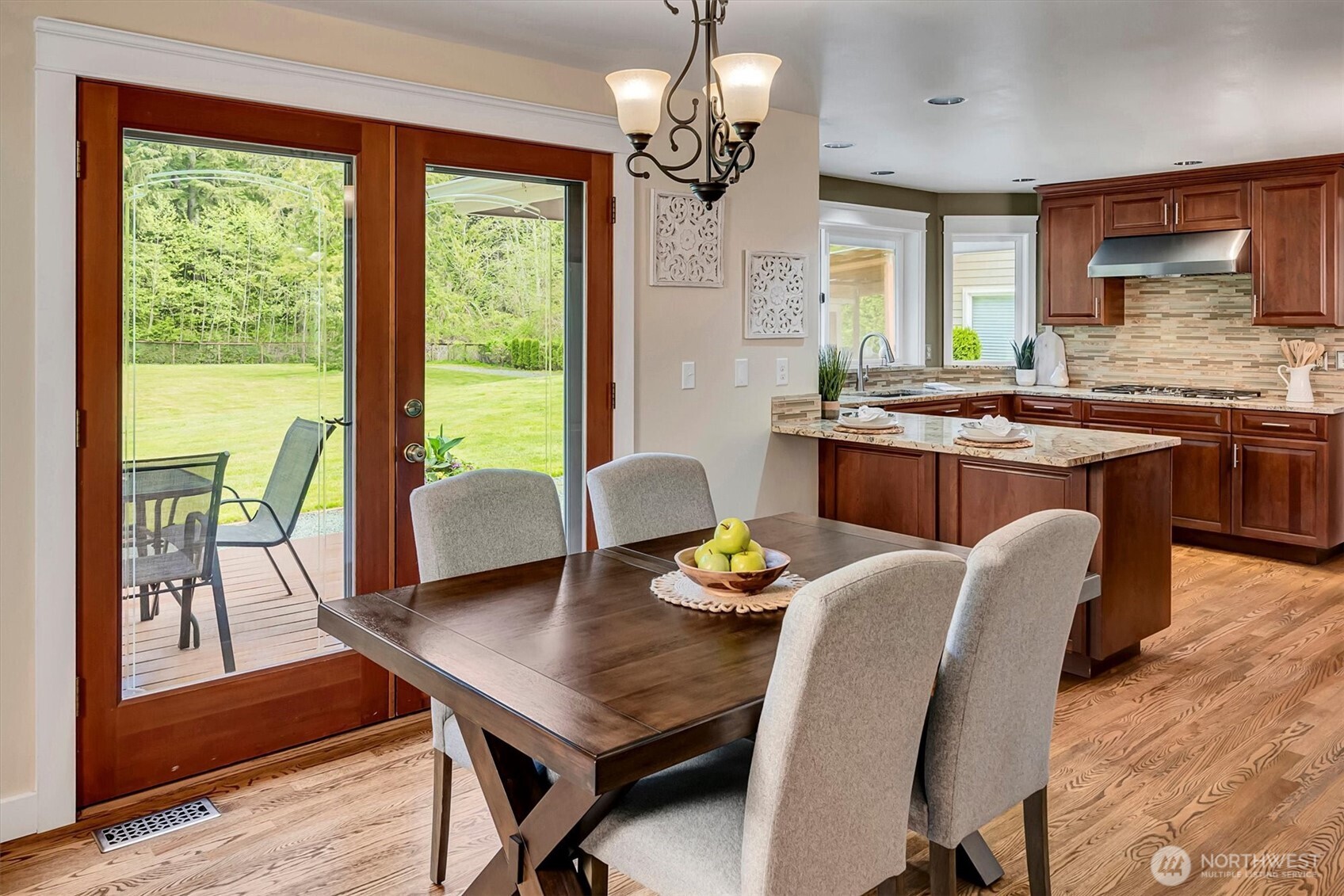 14214 Woods Lake Road Property Photo 13