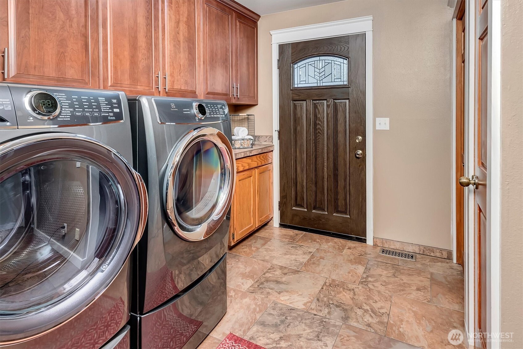 14214 Woods Lake Road Property Photo 20