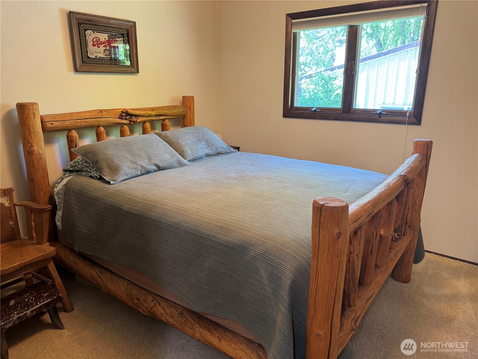 908 S 6th Property Photo 17