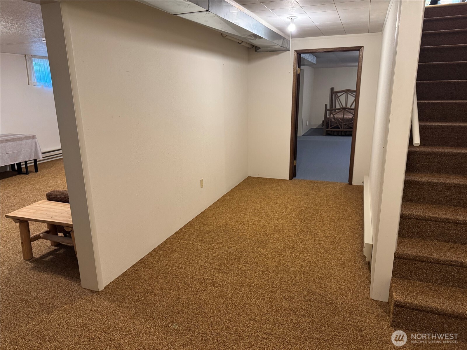 908 S 6th Property Photo 21