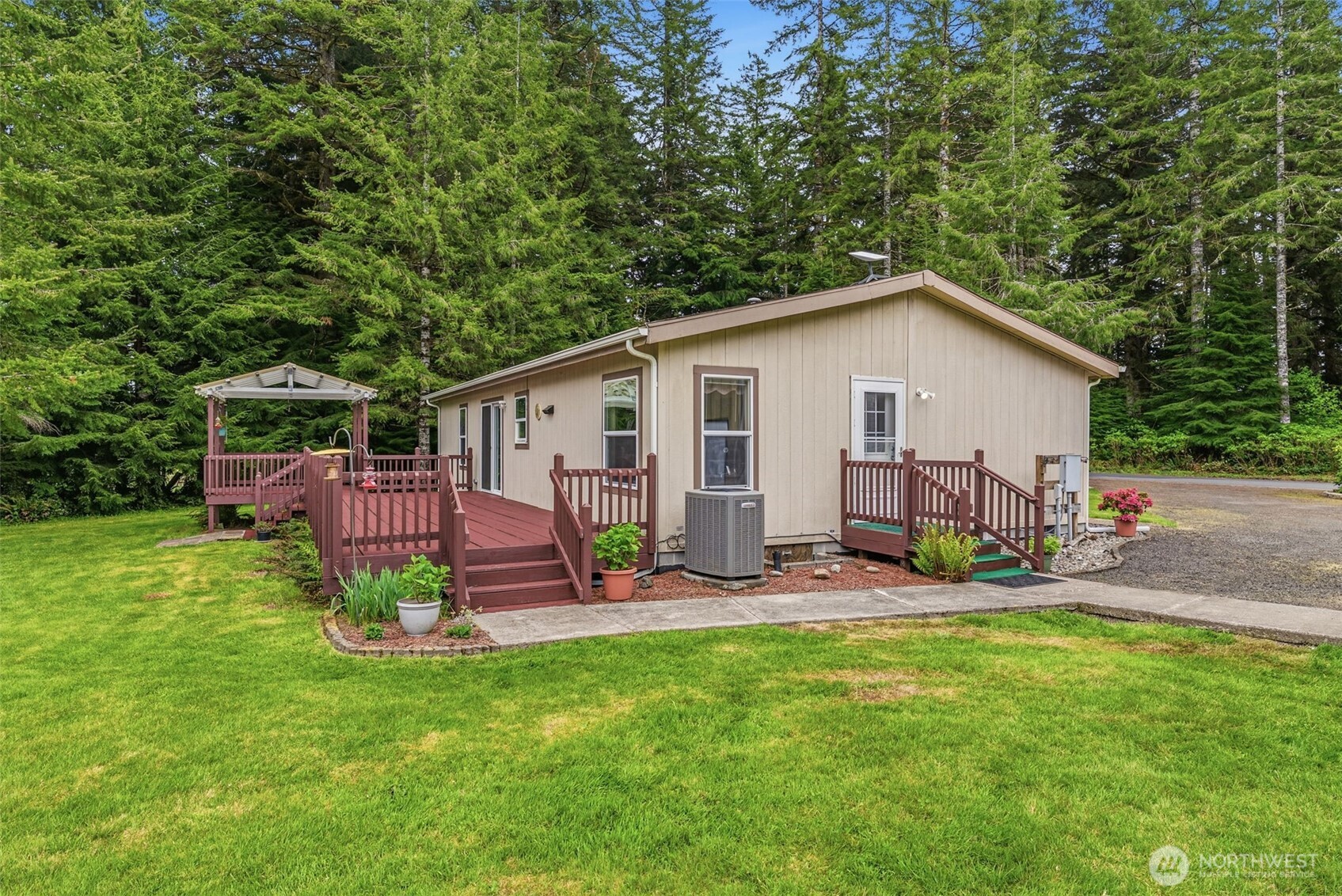 1047 Beaver Creek Road Property Photo 23