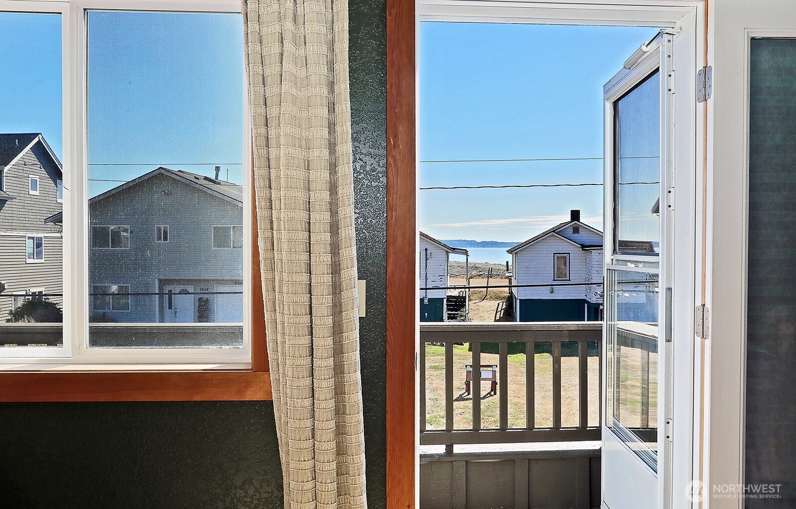 2633 Sunlight Beach Road Property Photo 24