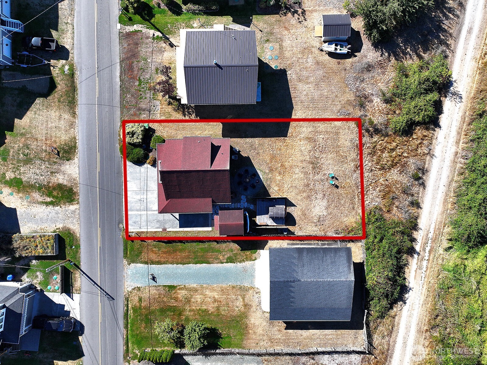 2633 Sunlight Beach Road Property Photo 32