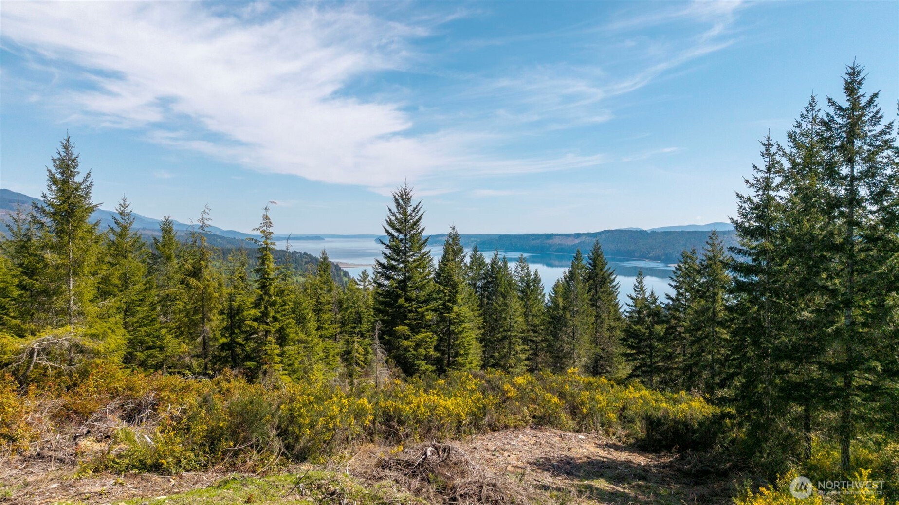 778899 N Hamma Ridge Drive Property Photo 1