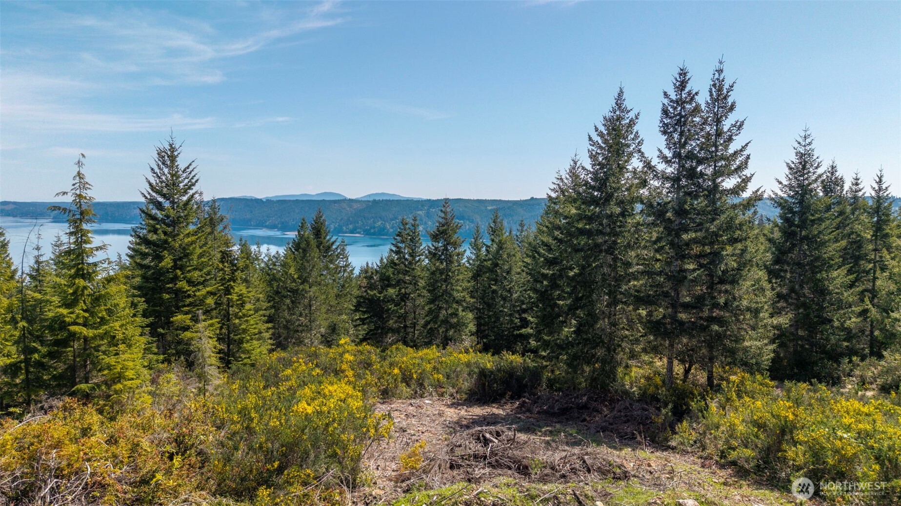 778899 N Hamma Ridge Drive Property Photo 2