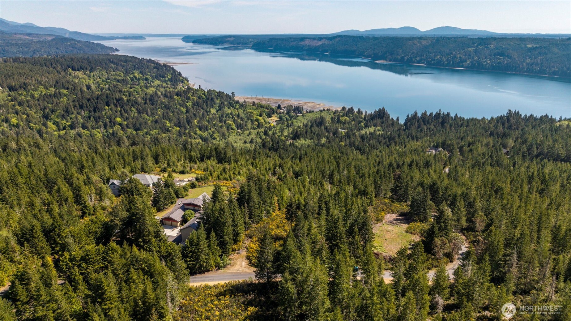 778899 N Hamma Ridge Drive Property Photo 4