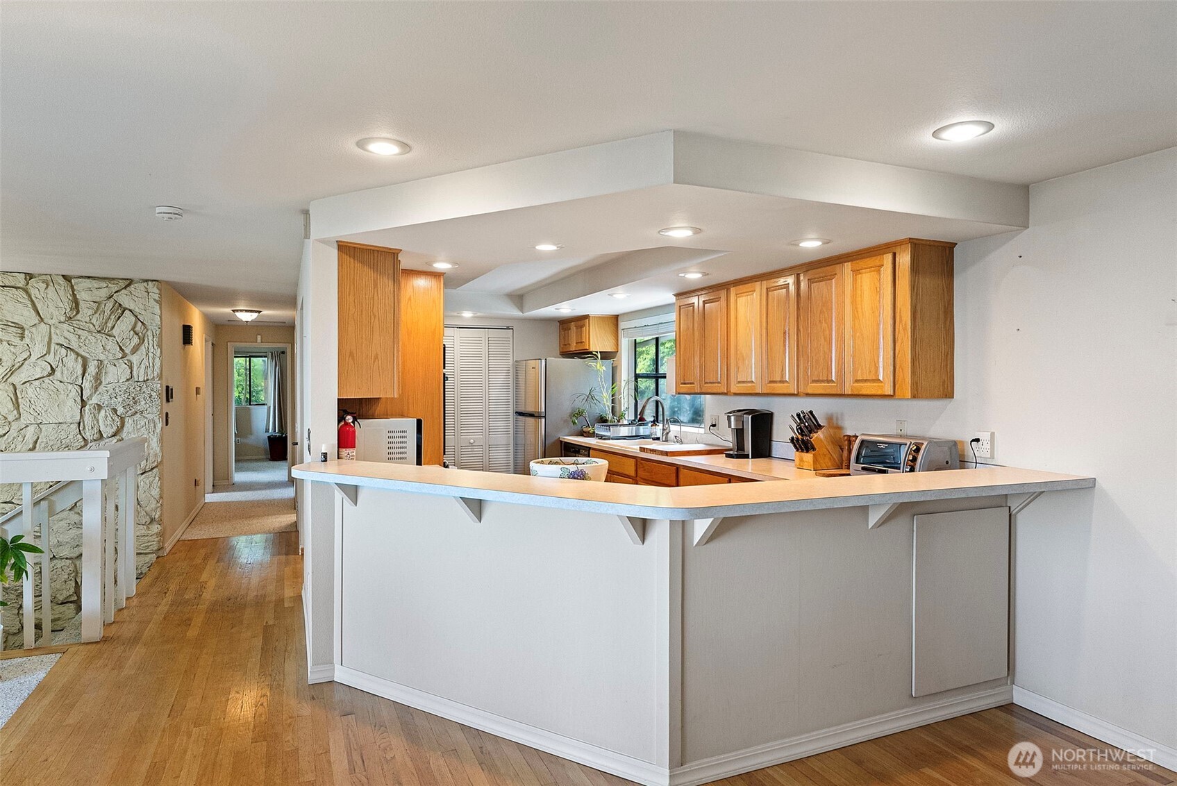 6802 Rainier Avenue Property Photo 12