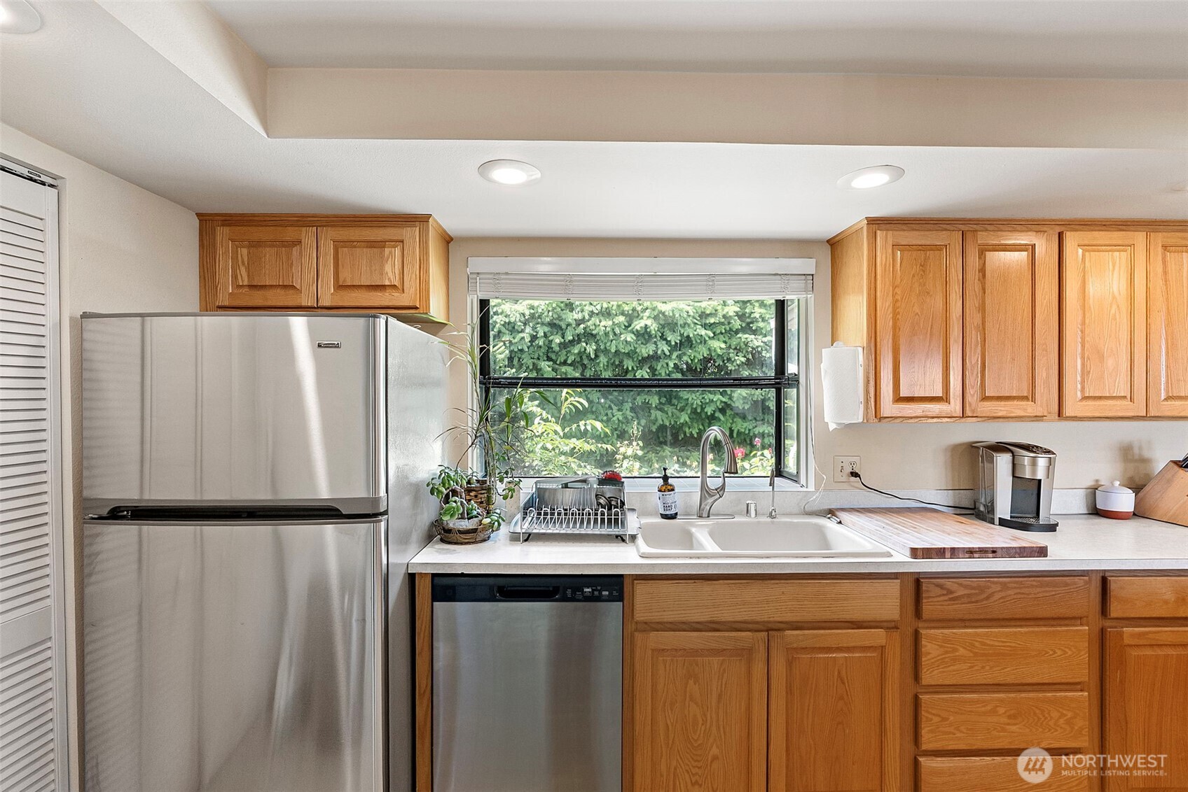 6802 Rainier Avenue Property Photo 14