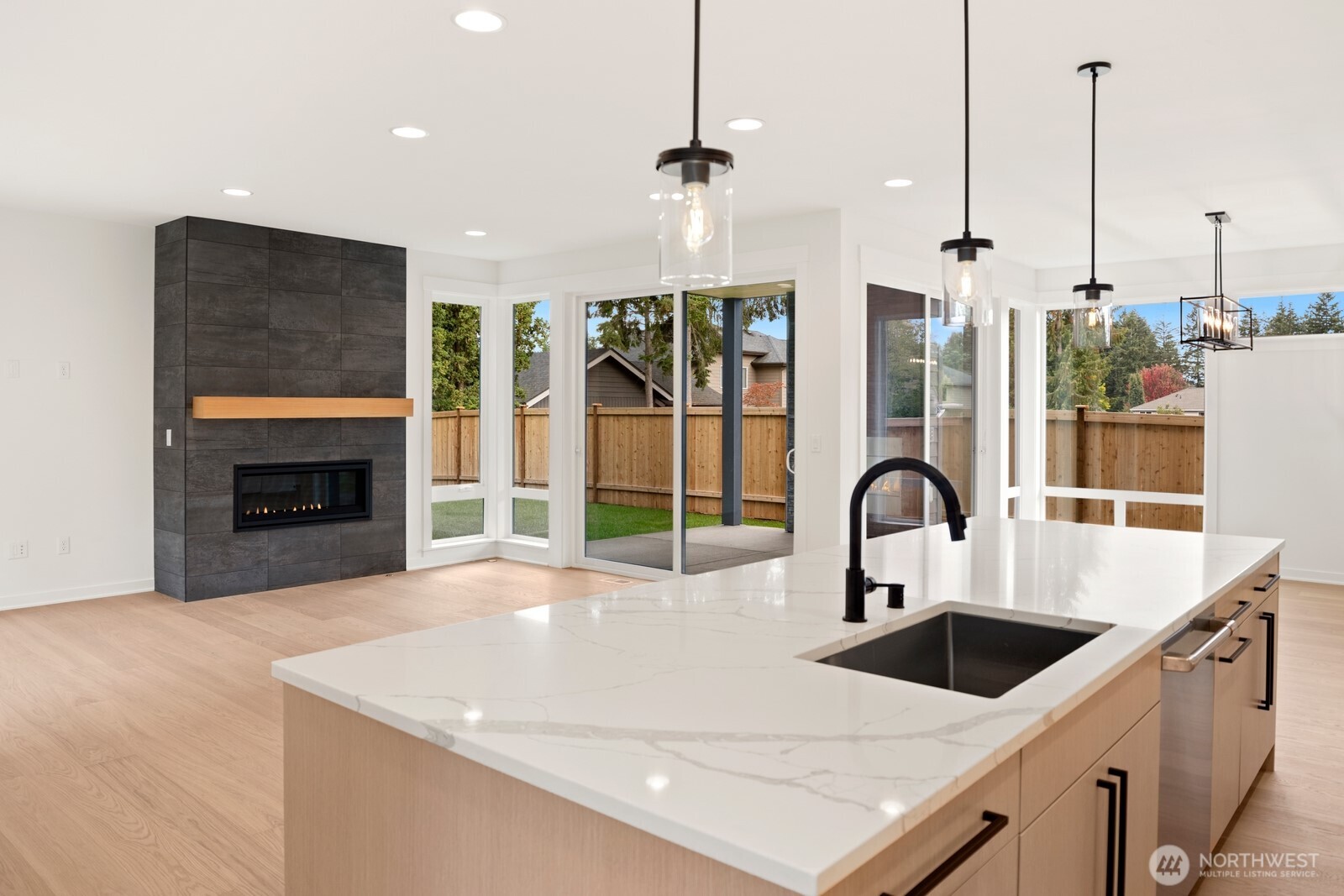 13710 42nd Avenue Property Photo 5