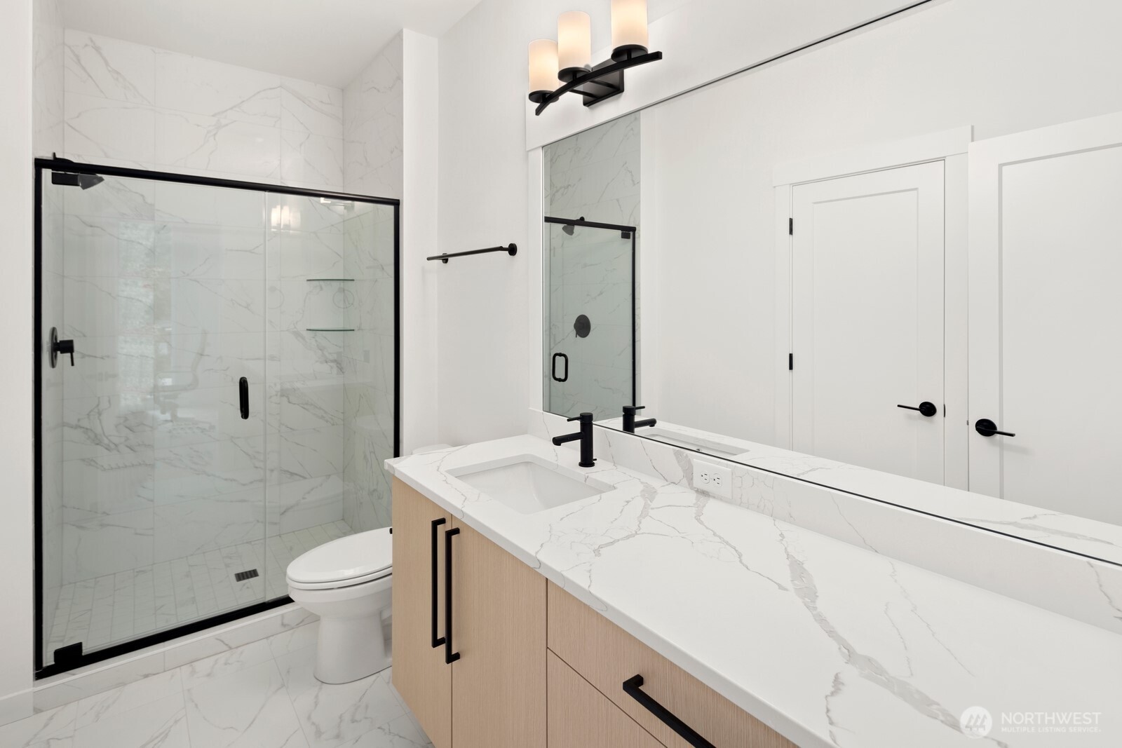 13710 42nd Avenue Property Photo 14