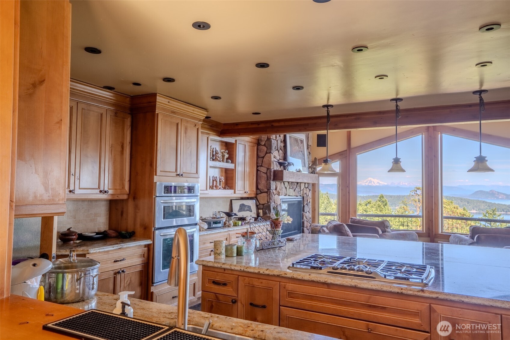 726 Pine Ridge Drive Property Photo 13