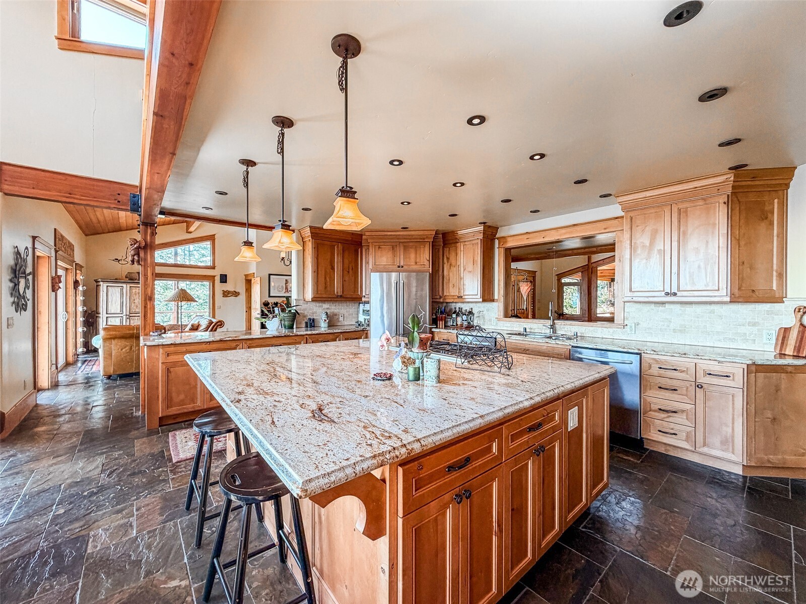 726 Pine Ridge Drive Property Photo 14