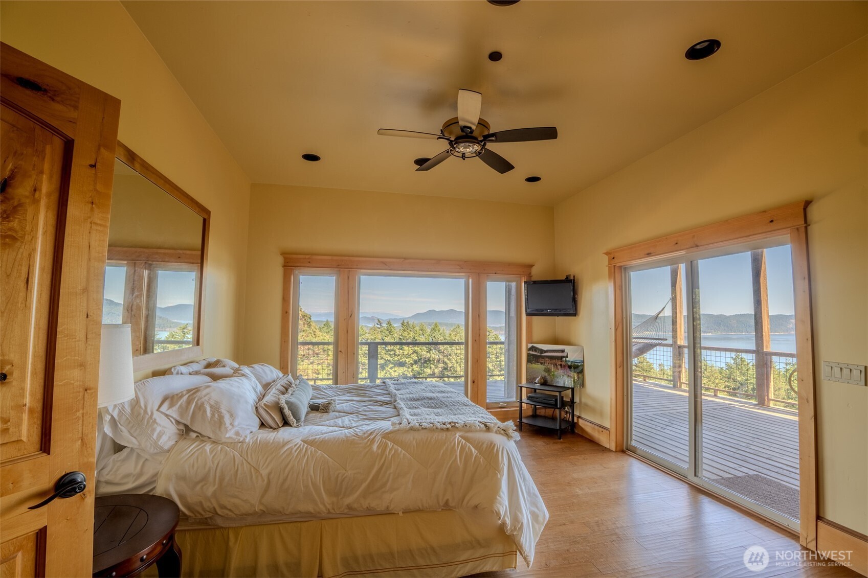 726 Pine Ridge Drive Property Photo 19