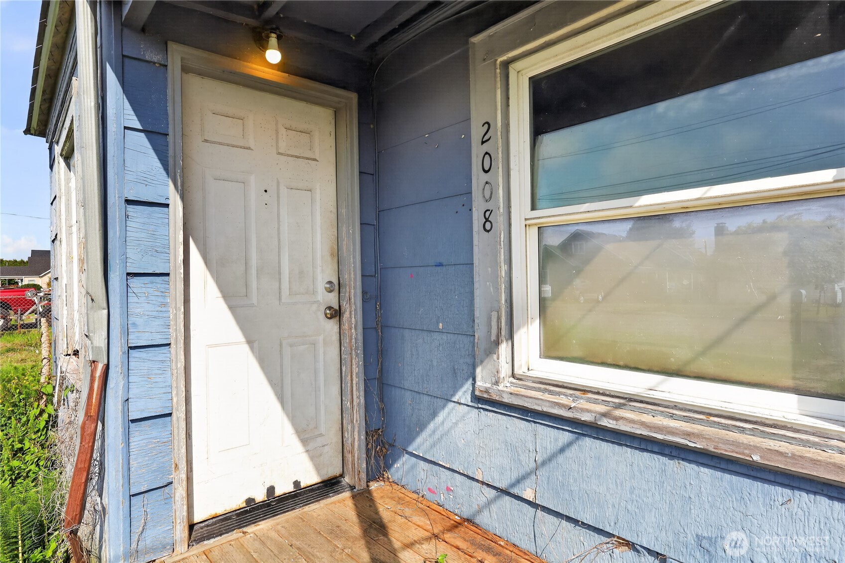 2008 Pacific Avenue Property Photo 2