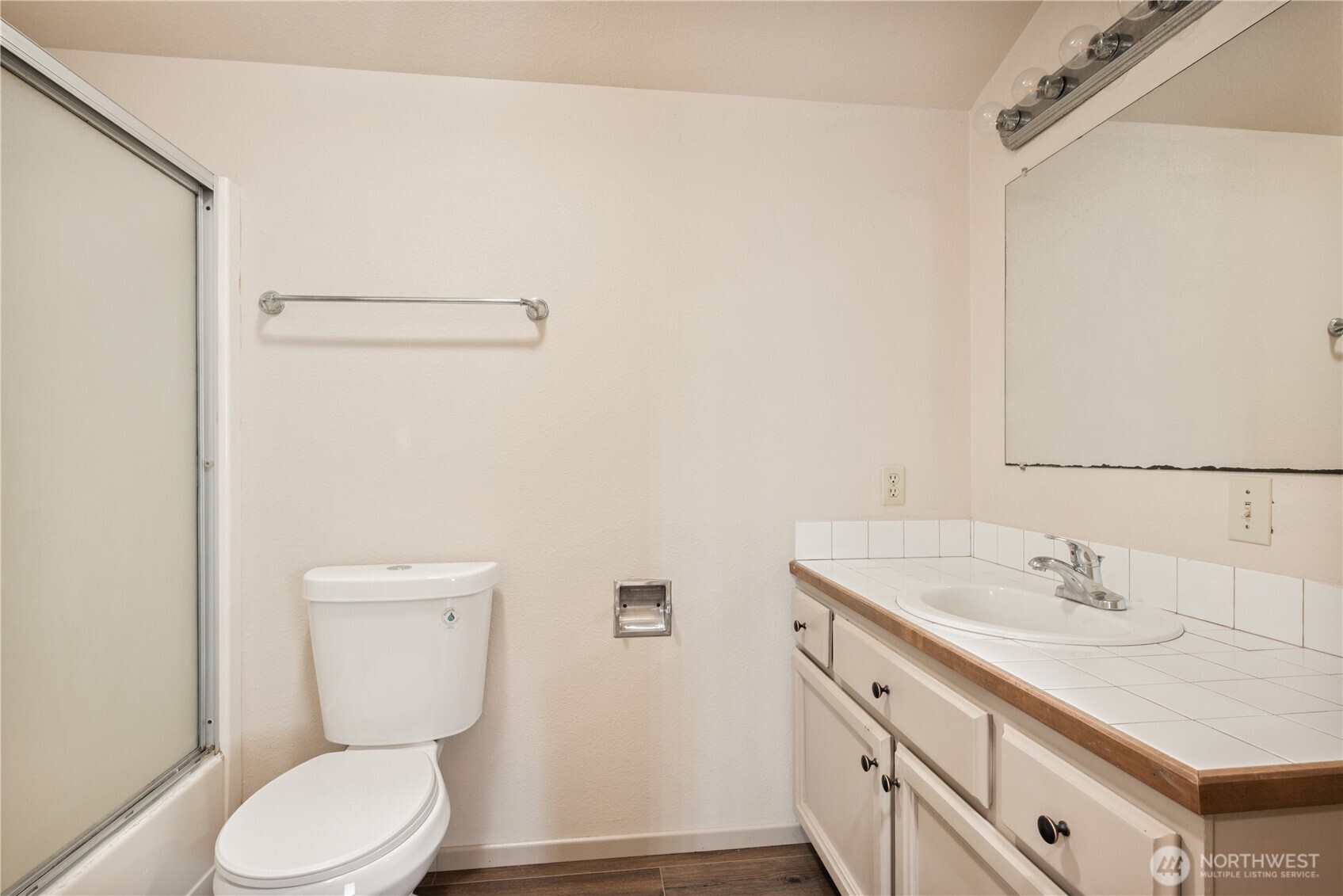 157 Nevada Drive A-h Property Photo 18