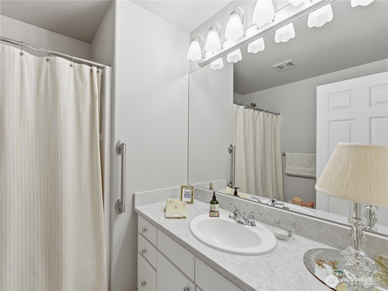 2070 Maiden Lane Property Photo 34